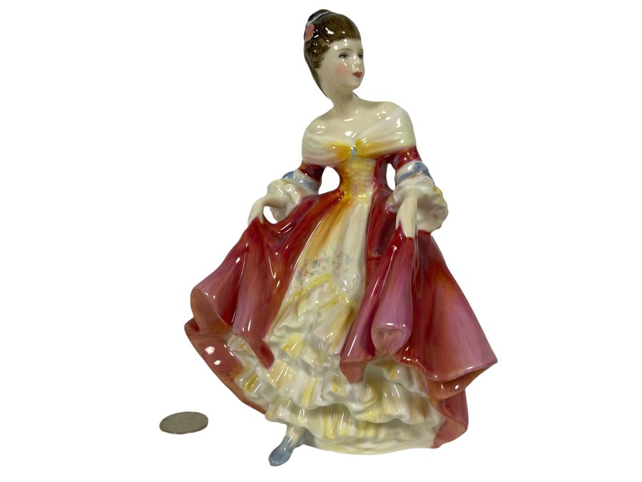 Royal Doulton Southern Belle Figurine 8H HN2229