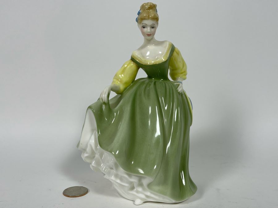 Royal Doulton Fair Lady Figurine 7.5H HN2193 [Photo 2]