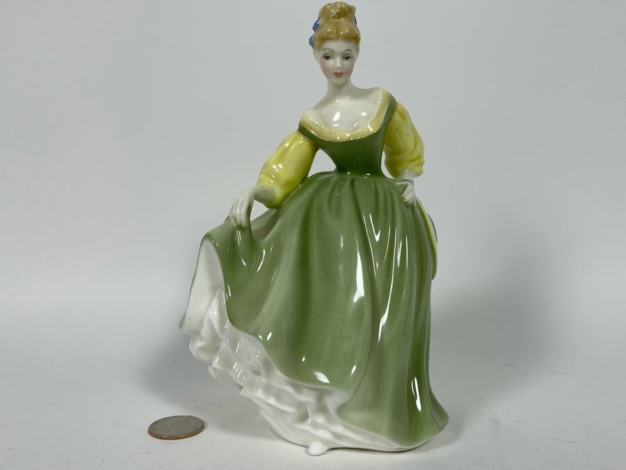 Royal Doulton Fair Lady Figurine 7.5H HN2193 [Photo 3]