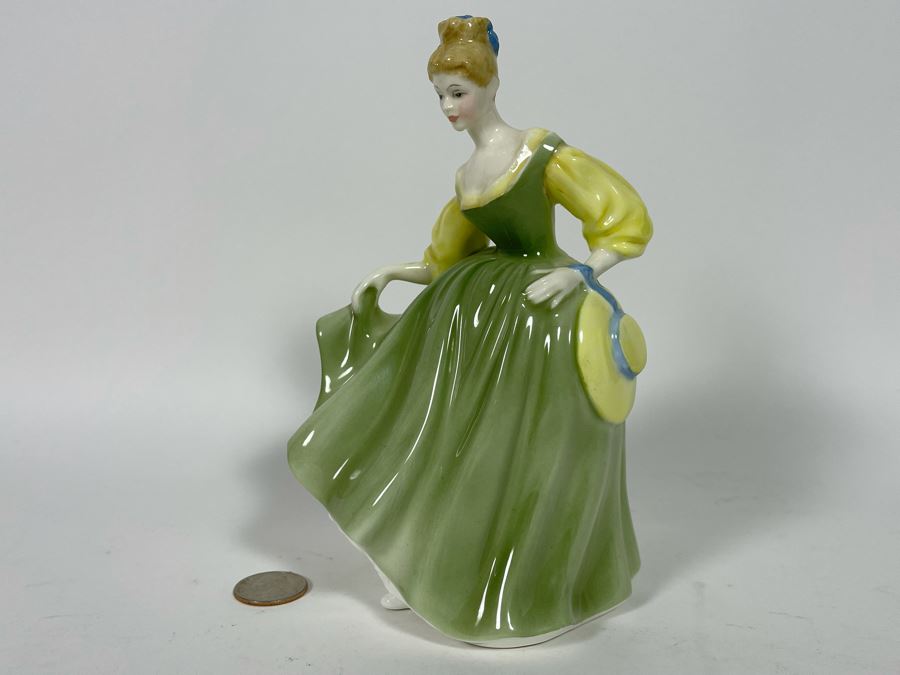 Royal Doulton Fair Lady Figurine 7.5H HN2193 [Photo 5]