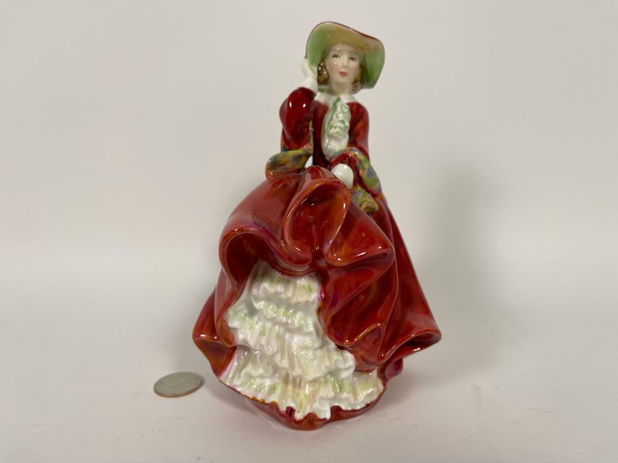Royal Doulton Top O’ The Hill Figurine 7H HN1834 [Photo 2]