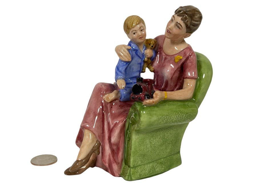 Royal Doulton When I Was Young Figurine 5.5H HN3457 [Photo 1]