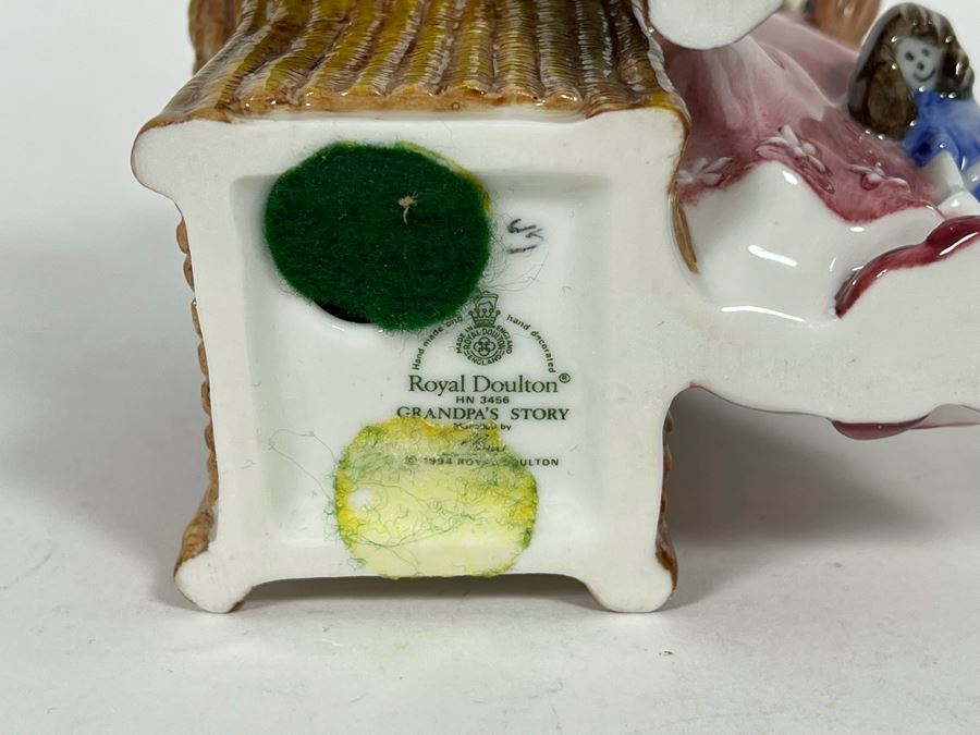 Royal Doulton Grandpa’s Story Figurine 6H HN3456 [Photo 12]