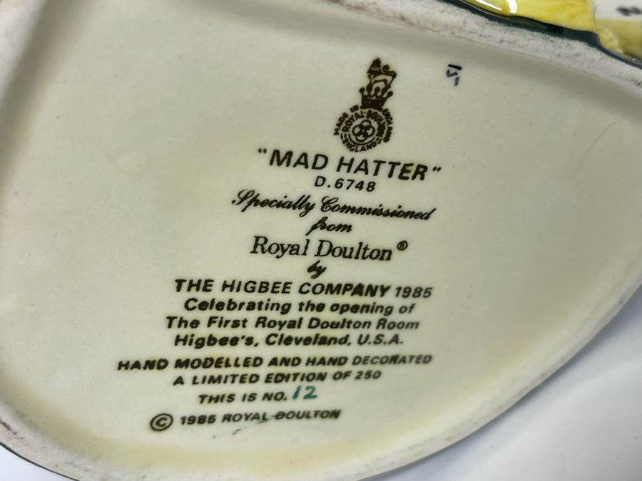 Royal Doulton Mad Hatter Specially Commissioned By The Higbee Company Limited Edition Toby Jug Mug D6748 [Photo 8]