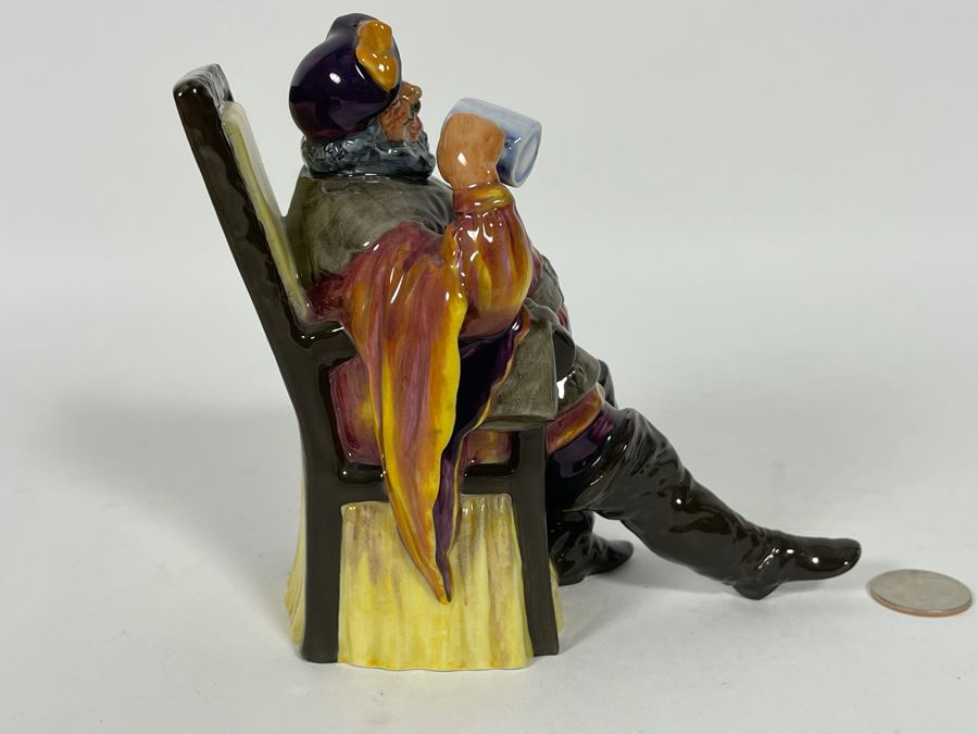 Royal Doulton The Foaming Quart Figurine 5.5H HN2162 [Photo 10]