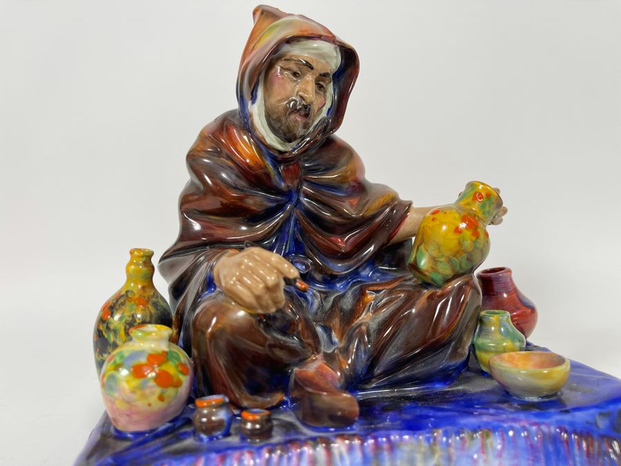 Old Royal Doulton The Potter Figurine 10H HN1493 Very Slight Clip On Side (See Photos) 7W X 5.5D X 7H [Photo 22]