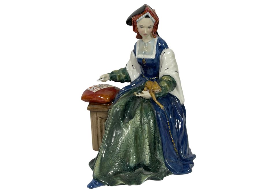 Royal Doulton Catherine Of Aragon Limited Edition Figurine 7H HN3233 [Photo 1]
