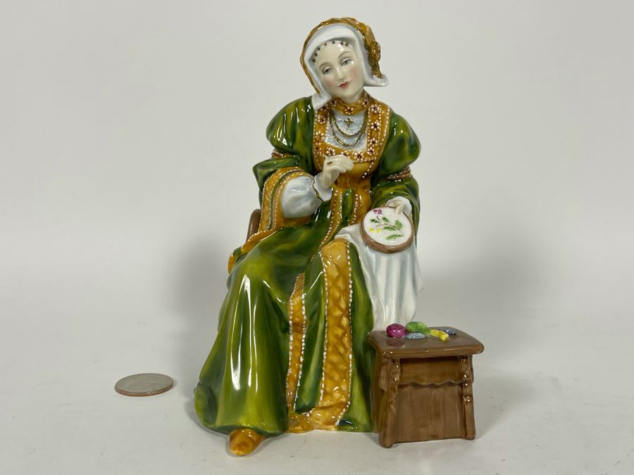 Royal Doulton Anne Of Cleves Limited Edition Figurine 6.5H HN3356 [Photo 2]