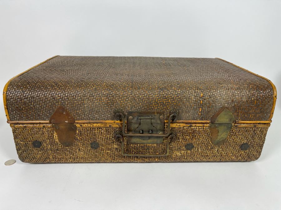 Vintage Chinese Woven Rattan Suitcase 22W X 16D X 8H [Photo 2]