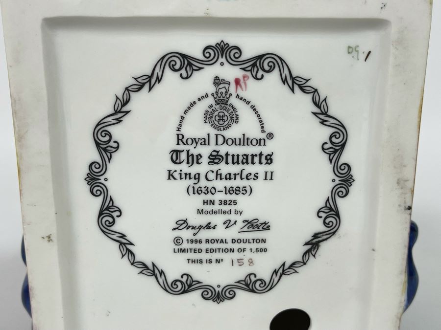 Royal Doulton The Stuarts King Charles II Limited Edition Figurine 9.5H HN3825 [Photo 12]