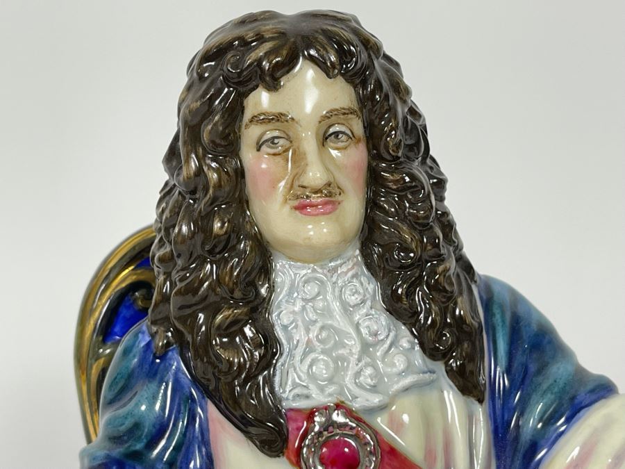 Royal Doulton The Stuarts King Charles II Limited Edition Figurine 9.5H HN3825 [Photo 6]