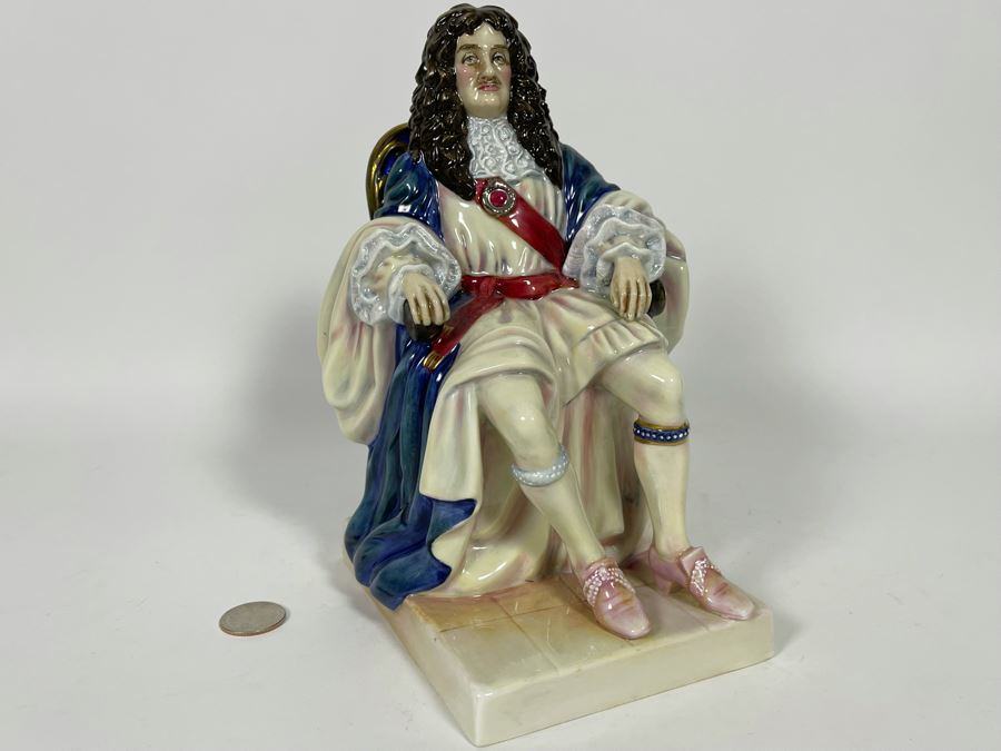 Royal Doulton The Stuarts King Charles II Limited Edition Figurine 9.5H HN3825 [Photo 4]