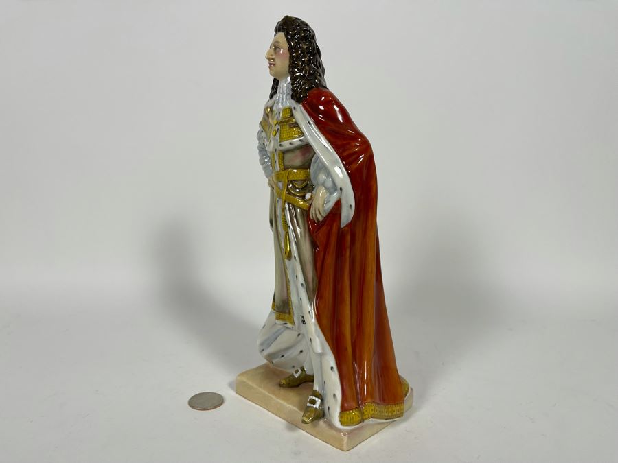 Royal Doulton The Stuarts King William III Limited Edition Figurine 10.5H HN4022 (Top Of Staff Is Broken Off) [Photo 9]