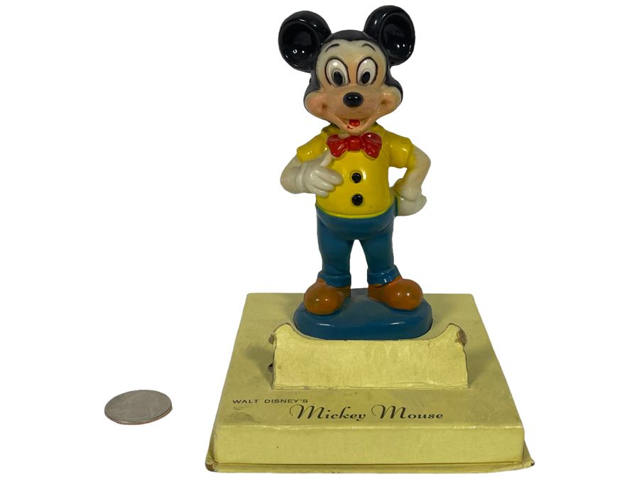 Vintage Walt Disney’s Mickey Mouse Store Watch Display 6H