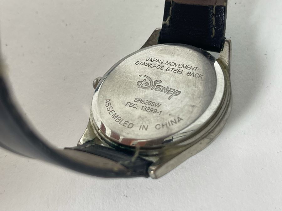 Pair Of Disney Mickey Mouse Watches [Photo 8]