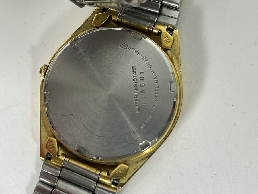 JUST ADDED - Four Disney Watches [Photo 10]