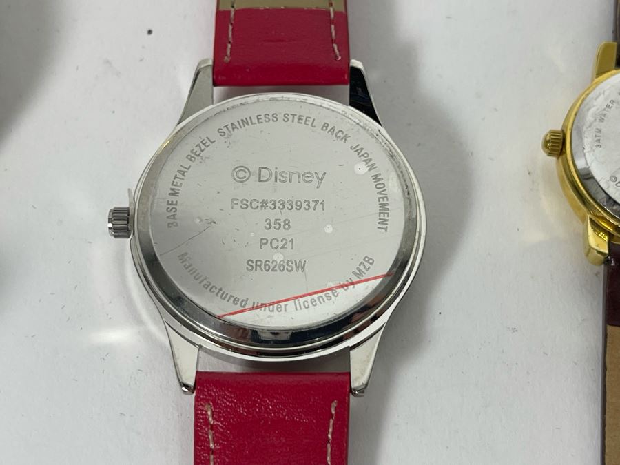 JUST ADDED - Four Disney Watches [Photo 9]