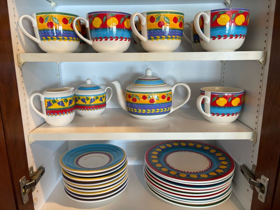 Set Of Vista Alegre Portugal China Plates, Cups, Teapot [Photo 3]