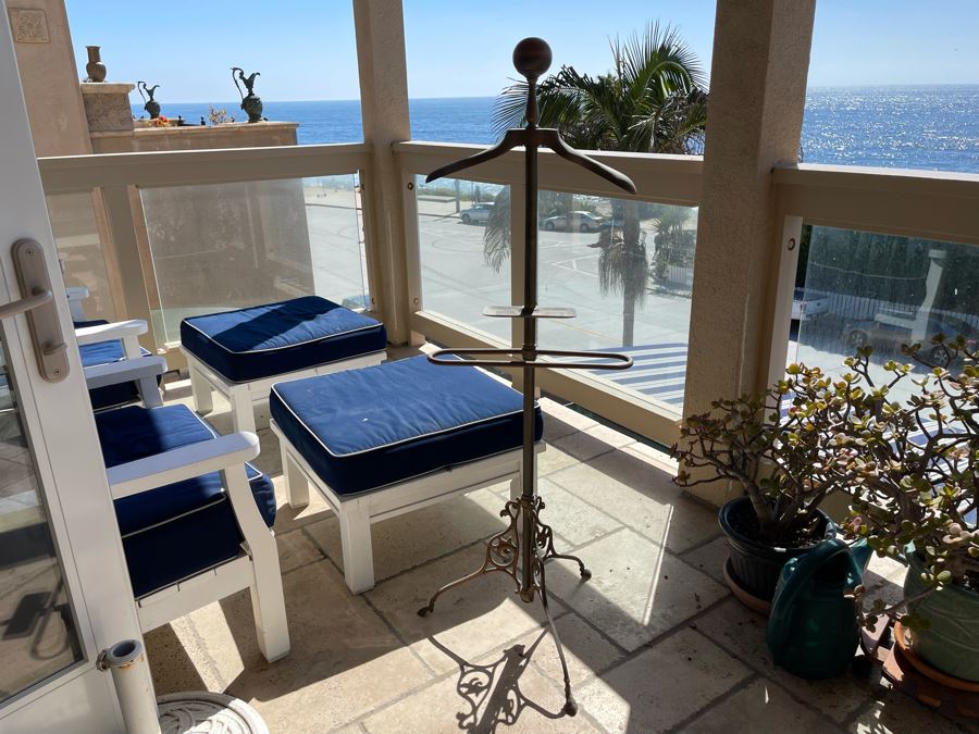 Vintage Brass Gentlemen’s Valet Butler Stand 4’7” [Photo 3]