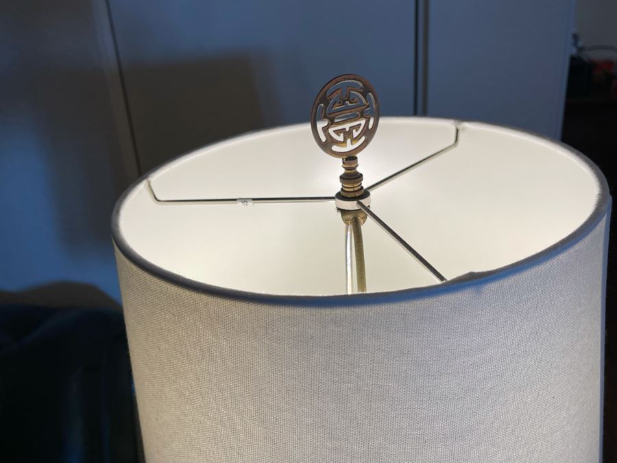 Chinese Porcelain Table Lamp [Photo 9]