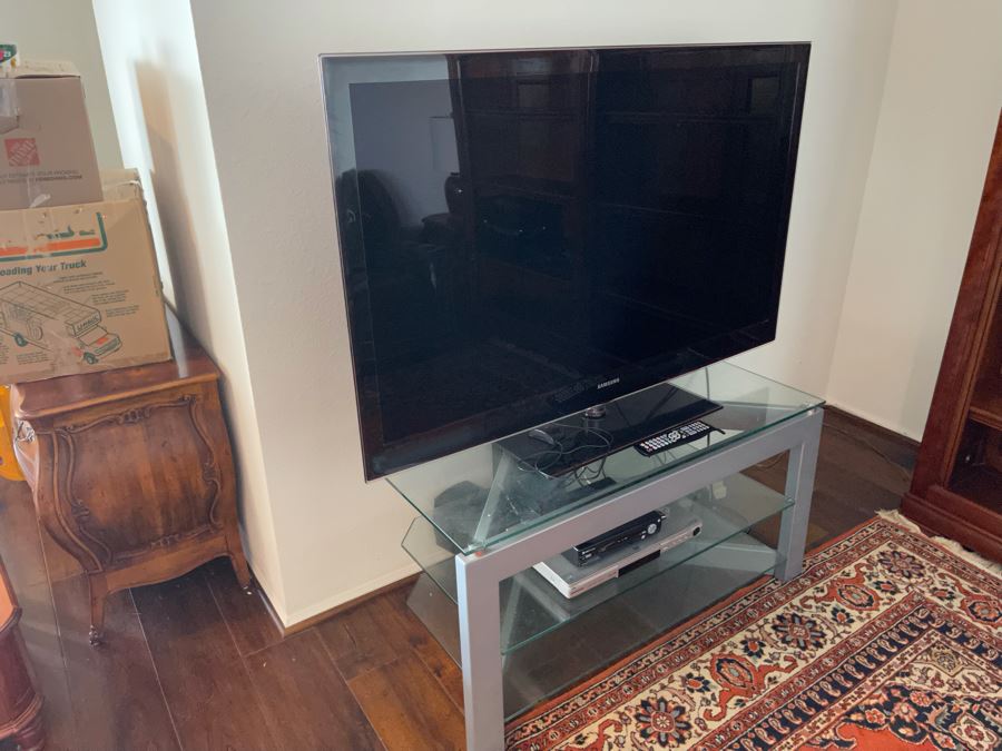 Metal And Glass TV Stand Plus Samsung 55” 1080p LED HDTV Model UN55B6000VF [Photo 3]