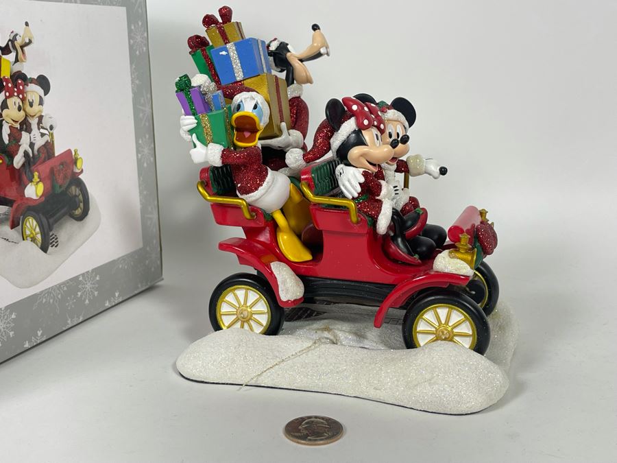 Disney Santa Mickey Car Figurine With Box [Photo 1]