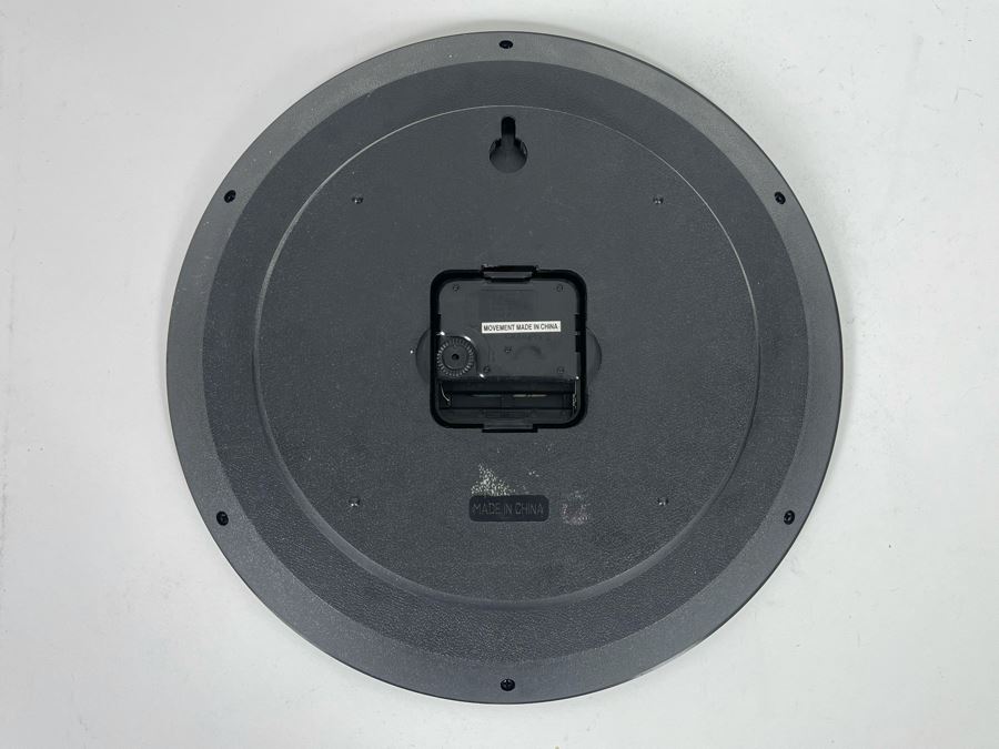 Disney Mickey Mouse Wall Clock 11R [Photo 3]