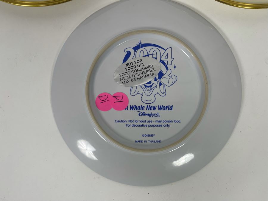 JUST ADDED - Pair Of Disney Lenox Plates And Disneyland 2004 Collector Plate [Photo 7]