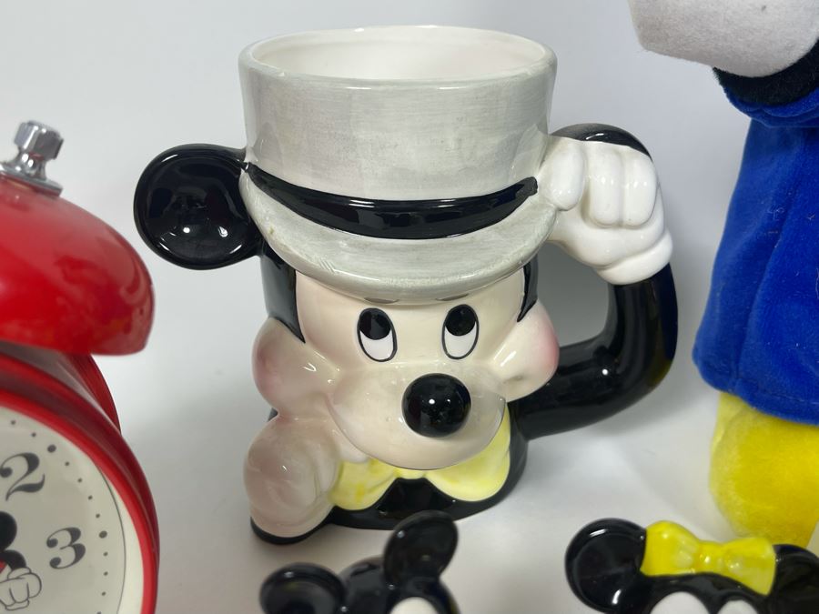 JUST ADDED - Large Collection Of Disney Mickey Mouse Figurines, Disney Tray, Watches, Clock [Photo 12]
