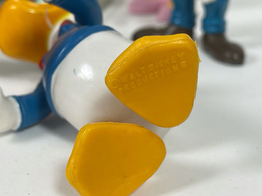 JUST ADDED - Large Collection Of Disney Mickey Mouse Figurines, Disney Tray, Watches, Clock [Photo 19]