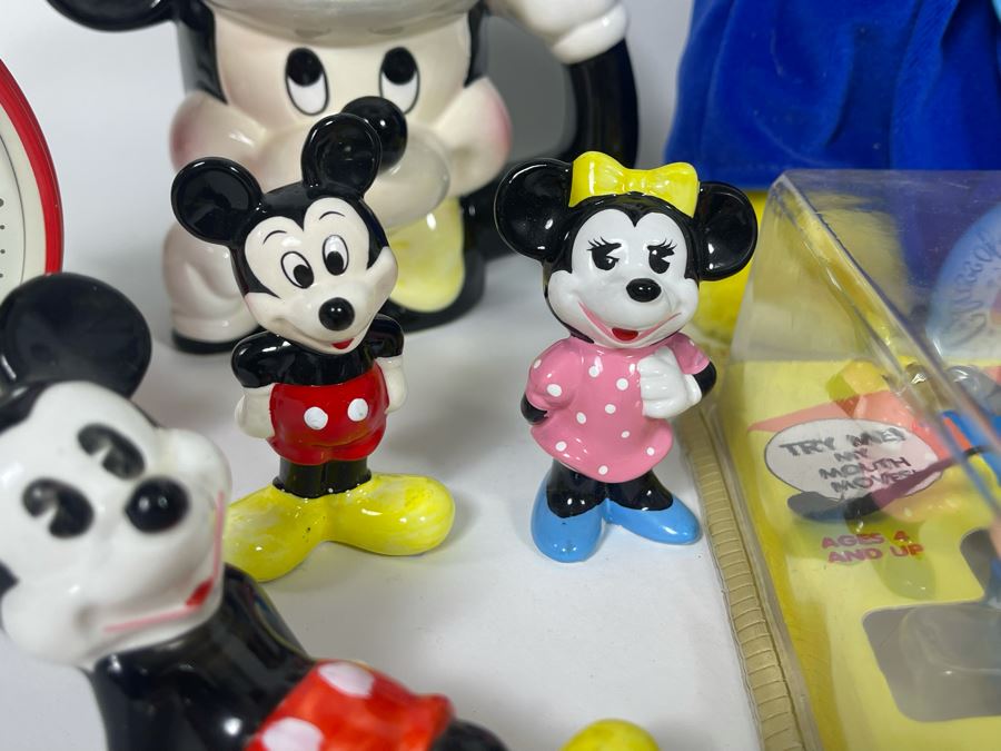 JUST ADDED - Large Collection Of Disney Mickey Mouse Figurines, Disney Tray, Watches, Clock [Photo 11]