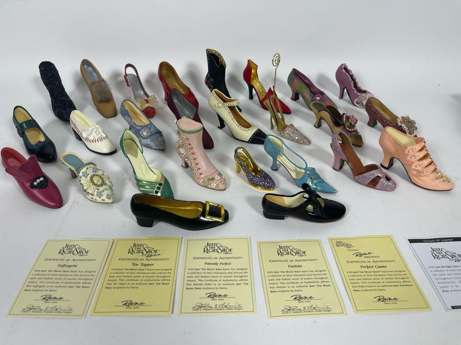 JUST ADDED - Large Collection Of Miniature Shoes Figurines Just The Right Shoe [Photo 1]