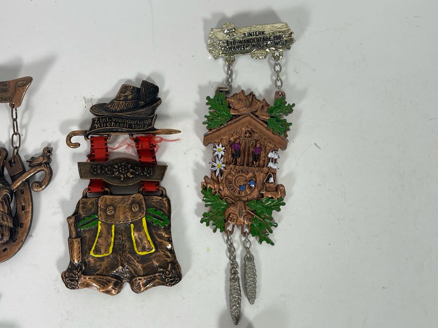 Collection Of Vintage German Cold War Era Volksmarching Medals [Photo 14]