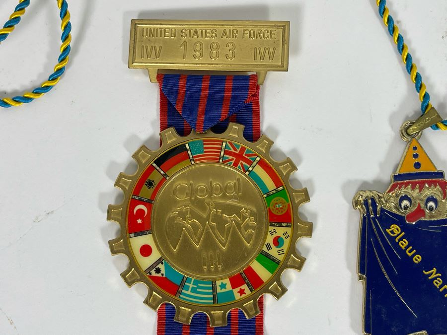 Collection Of Vintage German Cold War Era Volksmarching Medals [Photo 10]
