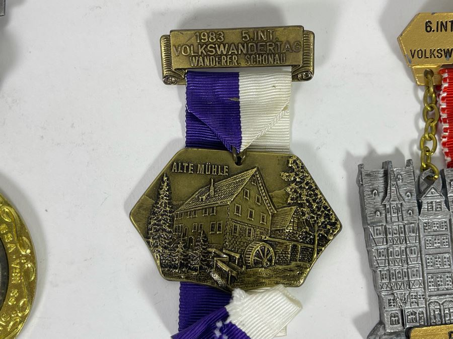 Collection Of Vintage German Cold War Era Volksmarching Medals [Photo 7]