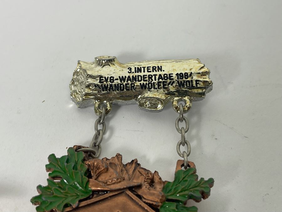 Collection Of Vintage German Cold War Era Volksmarching Medals [Photo 15]