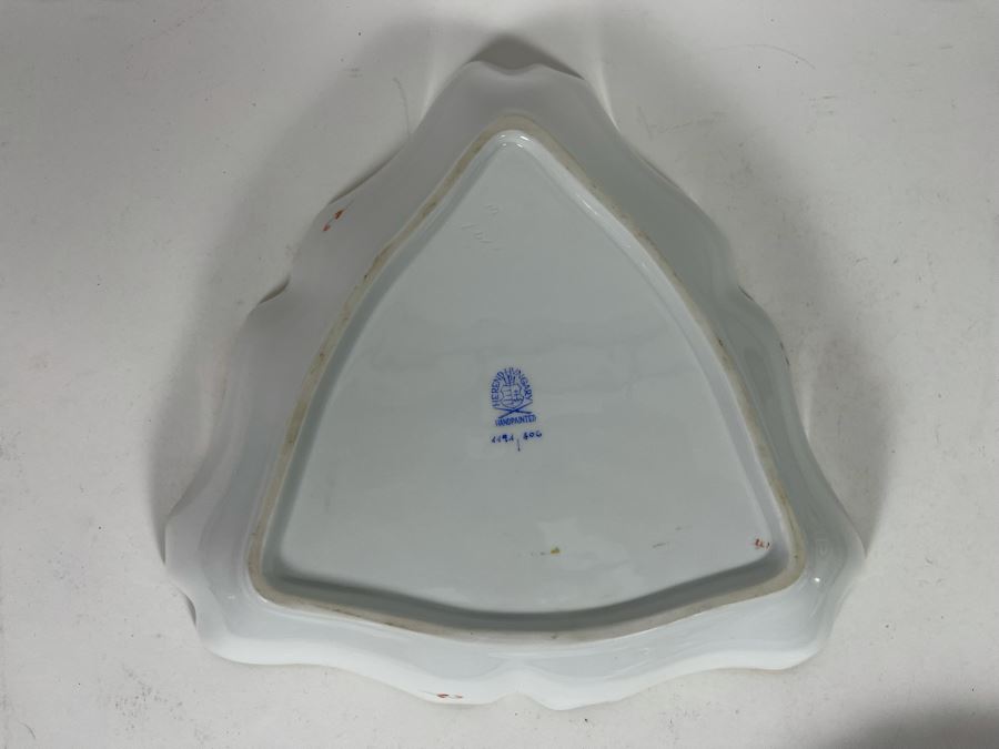 Herend Chinese Bouquet Rust Triangle Dish Hand-Painted Made In Hungary 9.5W Retails $290 [Photo 7]