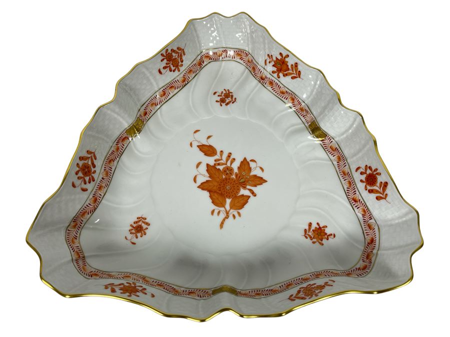 Herend Chinese Bouquet Rust Triangle Dish Hand-Painted Made In Hungary 9.5W Retails $290 [Photo 1]