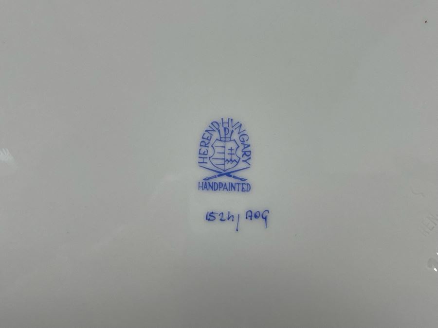 Herend Chinese Bouquet Rust Dinner Plate Hand-Painted Made In Hungary 10.5W Retails $1,200 [Photo 8]