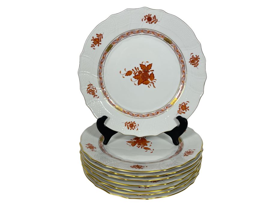 Herend Chinese Bouquet Rust Dinner Plate Hand-Painted Made In Hungary 10.5W Retails $1,200