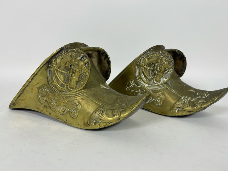 Pair Of Vintage Spanish Conquistador Solid Brass Armor Horse Stirrups 10L [Photo 2]