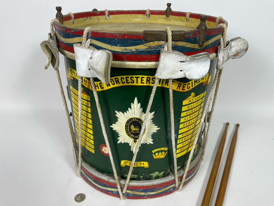 Vintage Hand-Painted British Guard The Worcestershire Regiment Marching Drum Whaley Royce & Coy 14.5R X 15H [Photo 4]