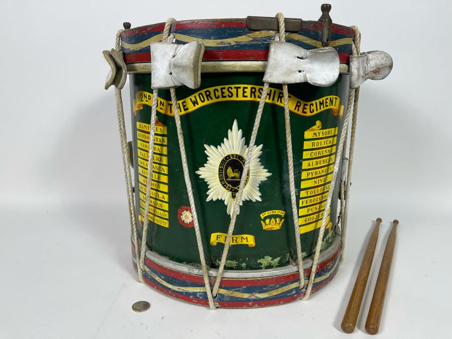 Vintage Hand-Painted British Guard The Worcestershire Regiment Marching Drum Whaley Royce & Coy 14.5R X 15H [Photo 2]