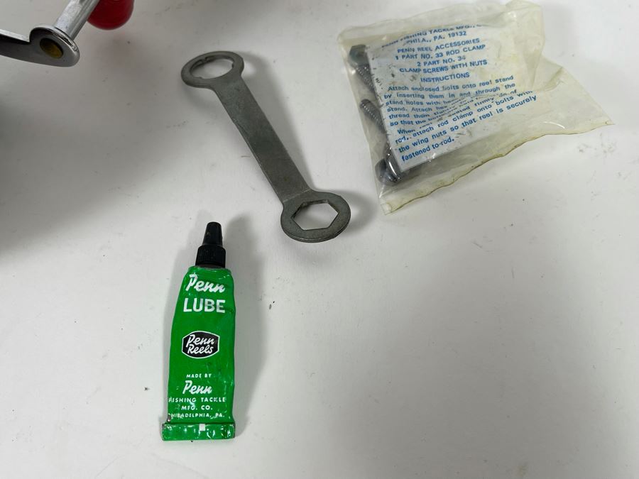 Penn Reels Super Peer Level-Wind Fishing Reel 309M With Box [Photo 10]