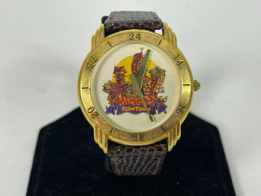 Walt Disney Mickey’s Toontown Watch [Photo 2]