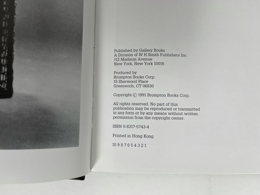 Pair Of Marilyn Monroe Coffee Table Books [Photo 11]