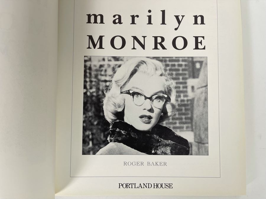 Pair Of Marilyn Monroe Coffee Table Books [Photo 5]