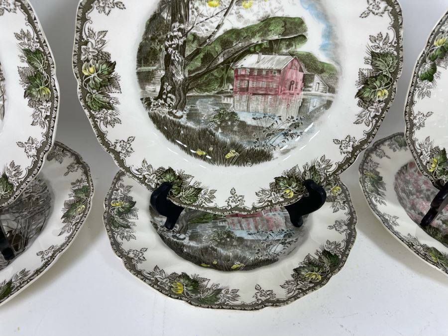 (6) Johnson Bros The Friendly Village 10.5” Large Dinner Plates Replacements Value $300 [Photo 5]