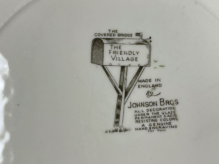 (6) Johnson Bros The Friendly Village 10.5” Large Dinner Plates Replacements Value $300 [Photo 9]