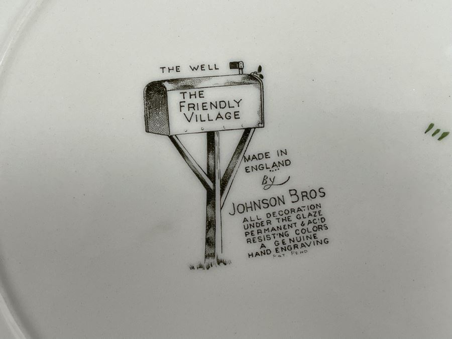 (6) Johnson Bros The Friendly Village 10.5” Large Dinner Plates Replacements Value $300 [Photo 10]